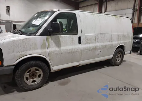2006 Chevrolet Express Work Van из США, поврежденный, VIN 1GCFG15X161111015
